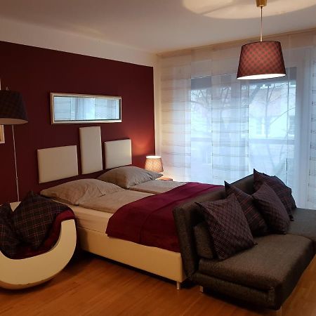 Bullsliving Kaisermuehlen Apartment Erni Next To Uno City 비엔나 외부 사진