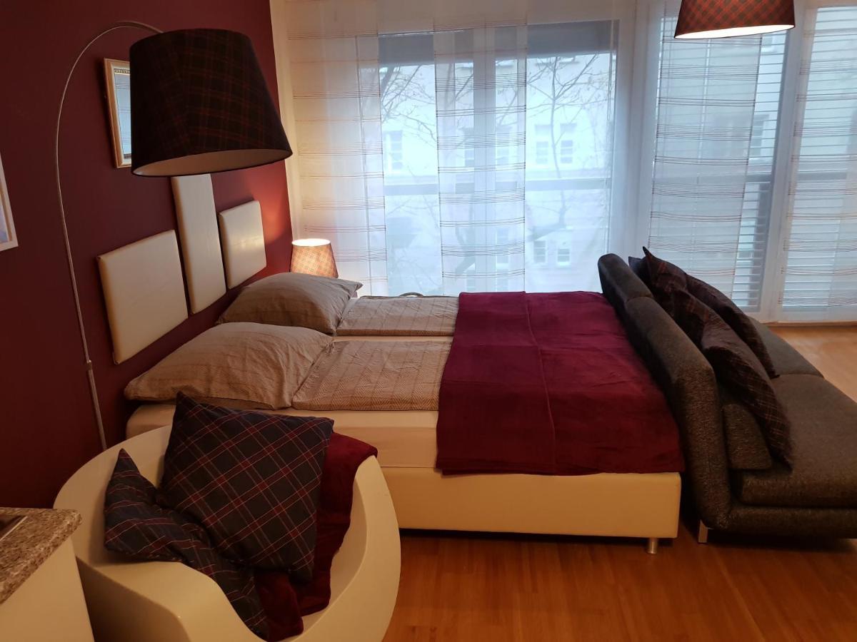 Bullsliving Kaisermuehlen Apartment Erni Next To Uno City 비엔나 외부 사진